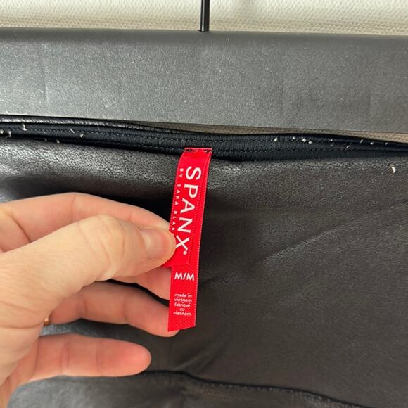 Spanx Leggings - Women's Medium - Picture 2 of 5